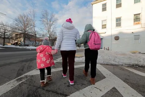 Judges Rule Against White House on Removing Guatemalan Children and Venezuelan Nationals